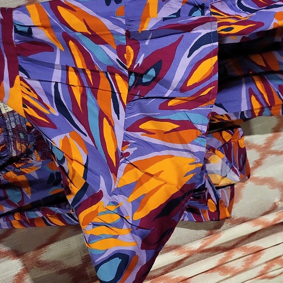 Women's Colorful Top - Picture 4 of 4